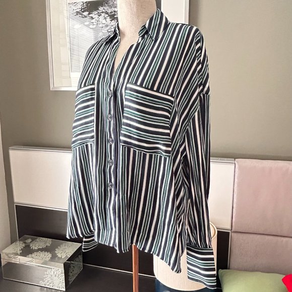 Free People Loose Blouse in Blue/White/Black Stripes SMALL - W558 - Picture 3 of 10